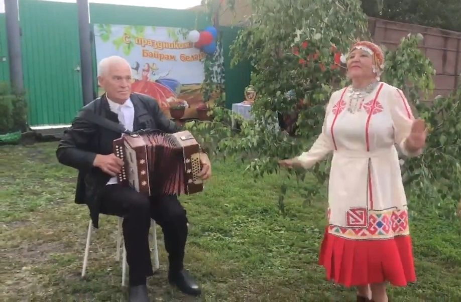 «Знакомство с соседями по‑новому»: в селе Большой Толкиш провели праздник улицы Пришкольная