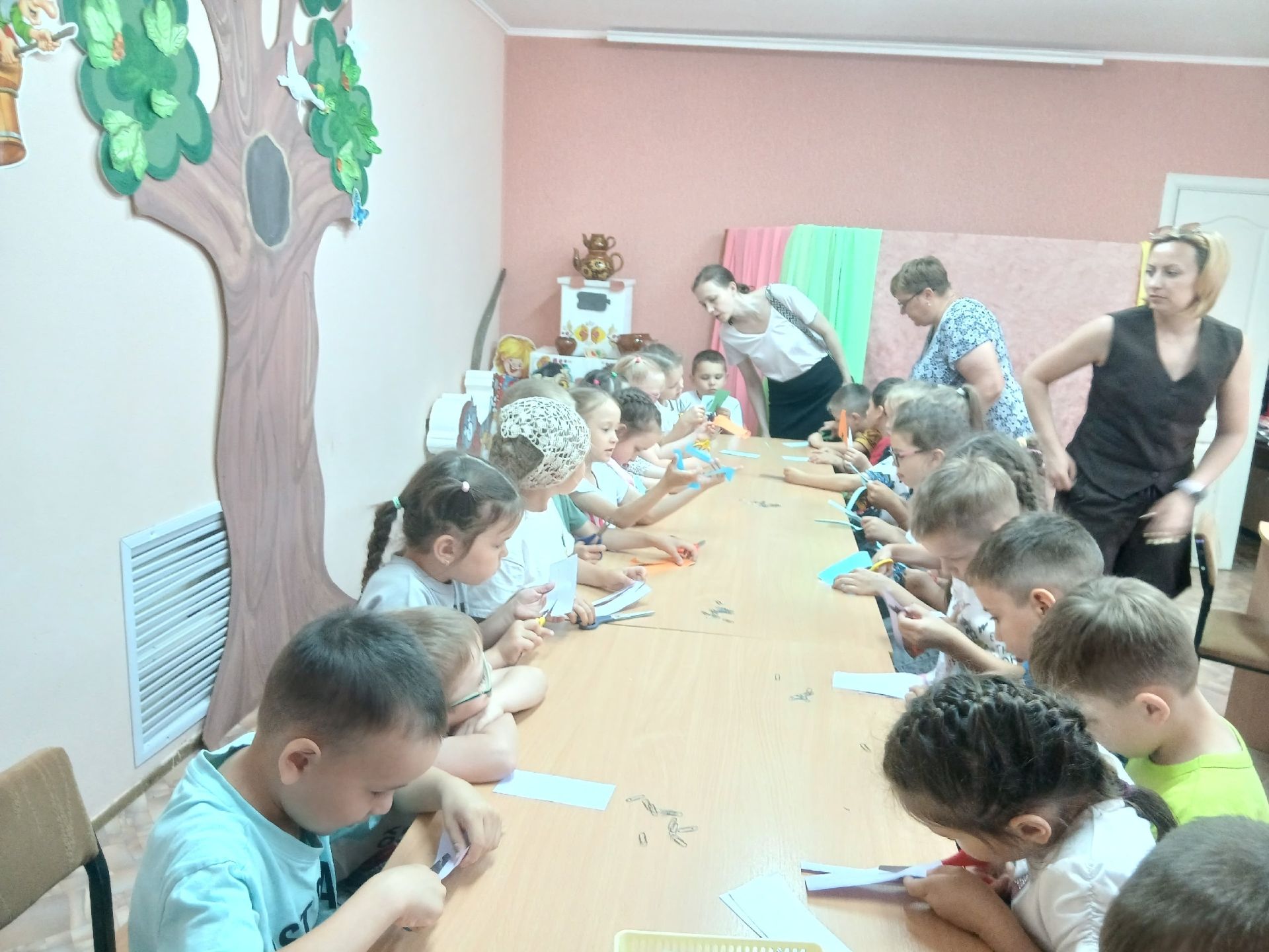 Воспитанники чистопольского детского сада совершили увлекательное путешествие в мир книг