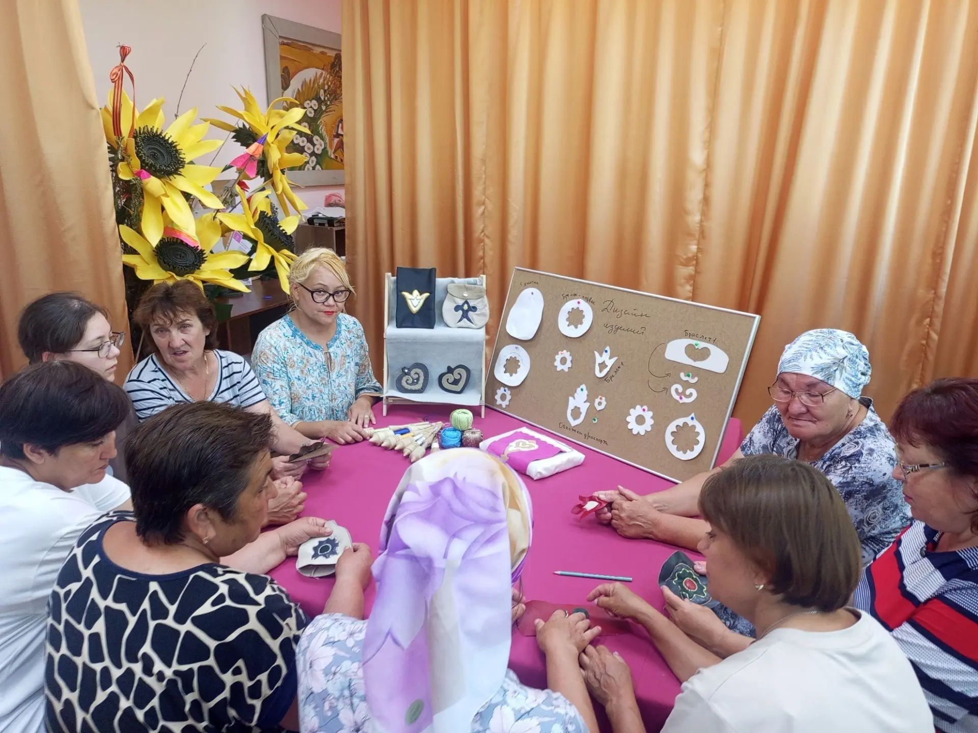 В Чувашско-Елтанском СДК прошло творческое занятие в рамках проекта «Махаля»