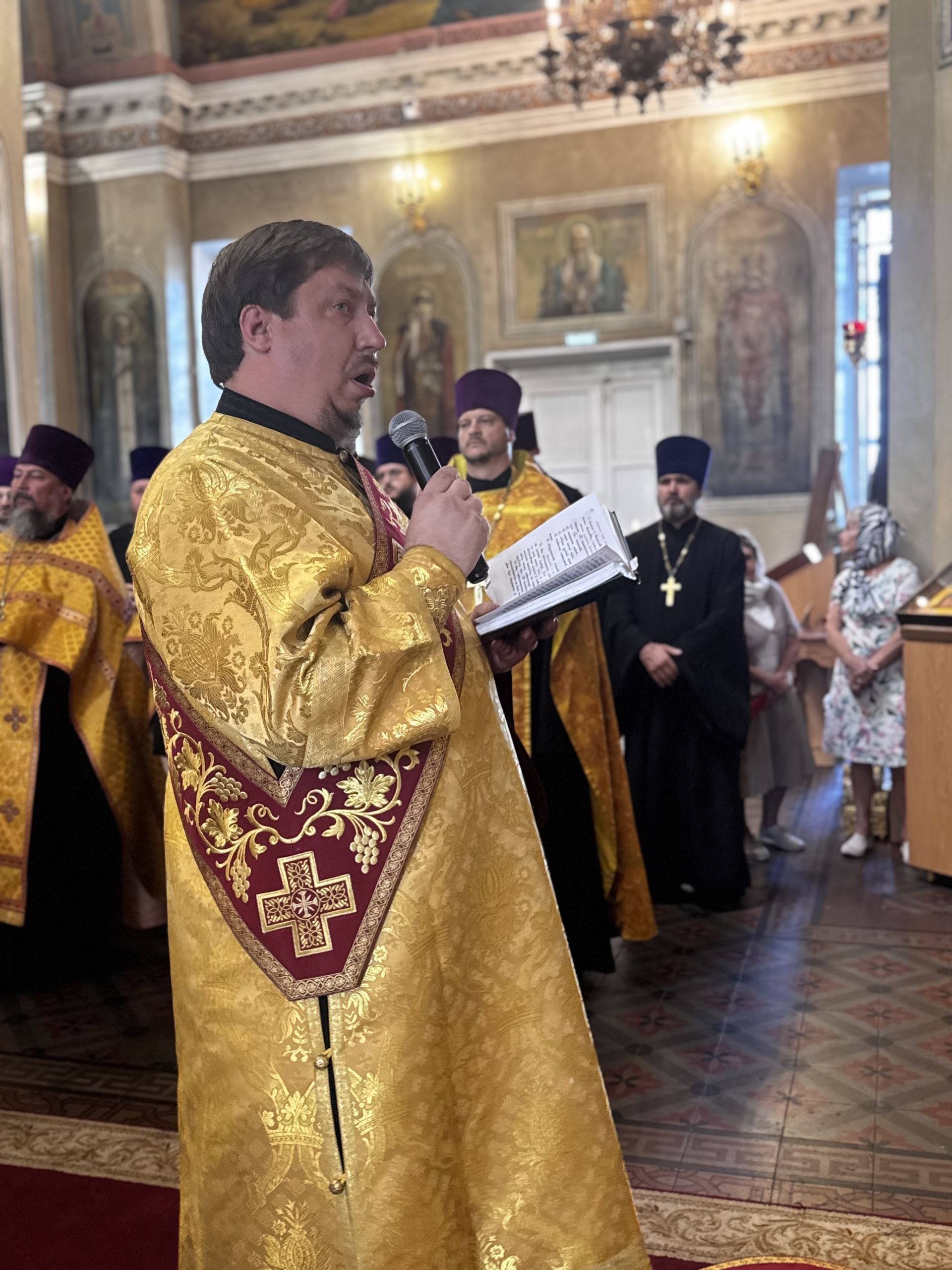 Чистайда яңа архипастырьны каршы алдылар