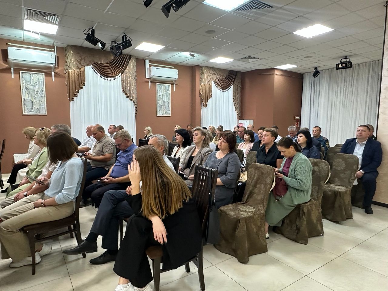 В Чистополе обсудили развитие профобразования, ход уборочной и оперативную обстановку