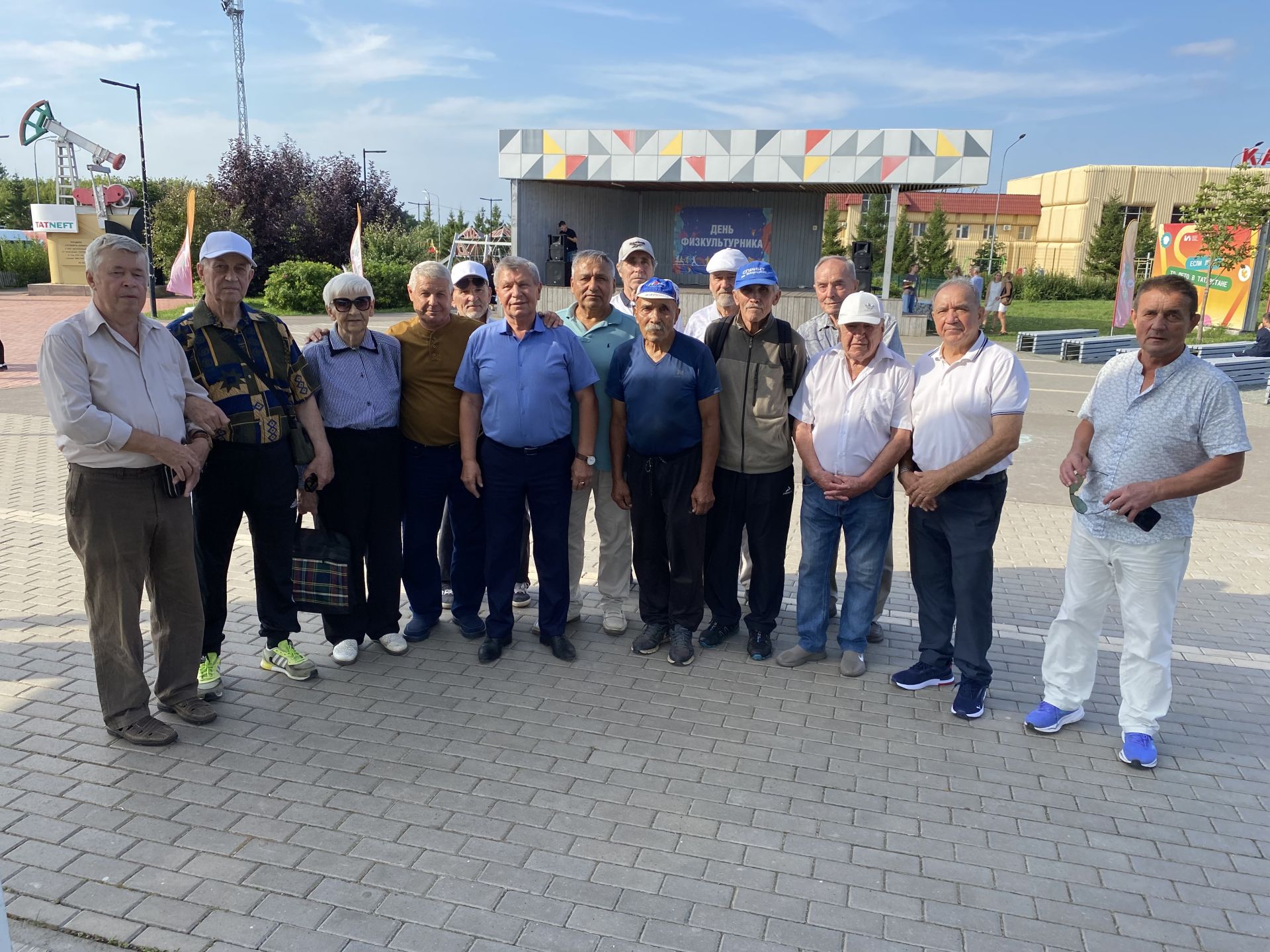 Отличившихся спортсменов и тренеров наградили в День физкультурника в Чистополе