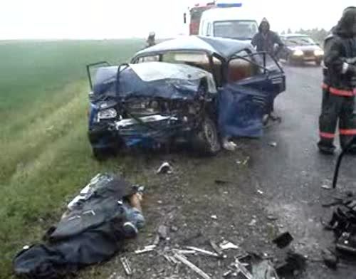 Известны новые подробности о ДТП с четырьмя погибшими в Чистополе (фото и видео с места происшествия)