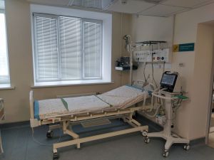Двоих пострадавших при атаке беспилотников в Нижнекамске перевели в РКБ