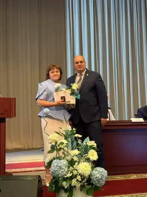 Чистай районы педагогларына бүләкләр тапшырдылар