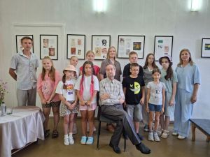 В Чистополе открылась выставка «Булгарские лики и просторы» художника Павла Самойлова