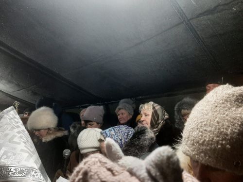 Православие динендәгеләр Крещениене билгеләп үттеләр