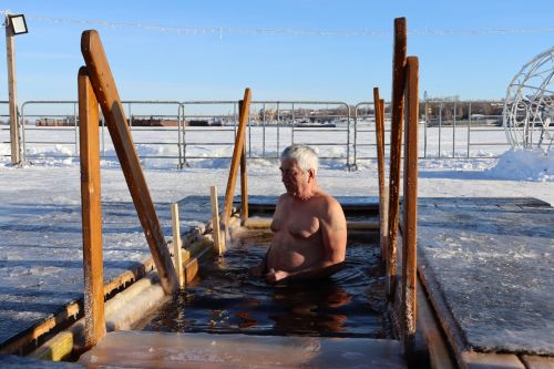 Православие динендәгеләр Крещениене билгеләп үттеләр