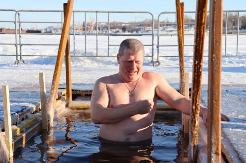 Православие динендәгеләр Крещениене билгеләп үттеләр