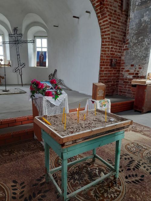 В старейшем храме Закамья прошло праздничное богослужение, обсудили ход восстановительных работ