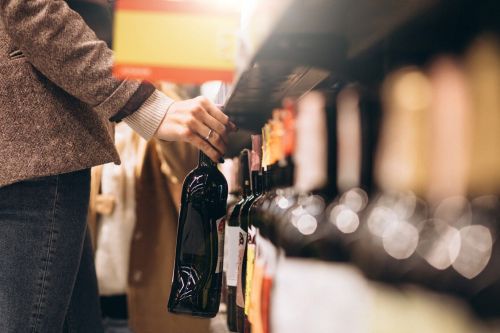 В России на 10-25% повысится стоимость алкоголя