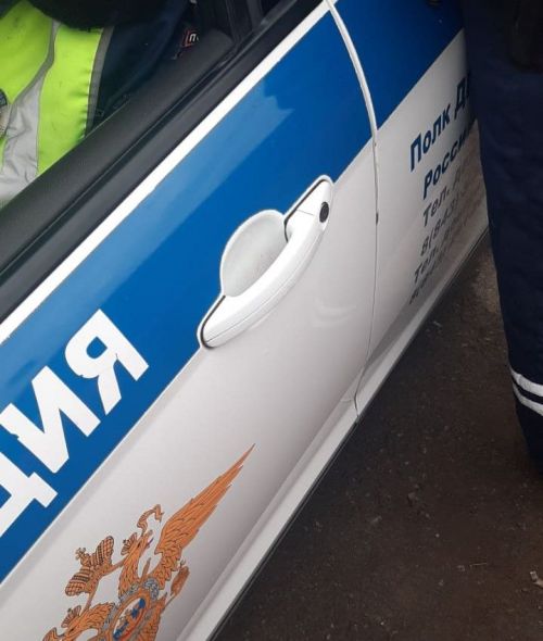 В Казани автомобиль сбил пешехода, переходившего дорогу рядом с зеброй