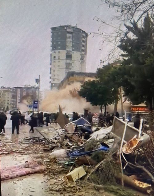 В Турции сегодня вновь произошло землетрясение