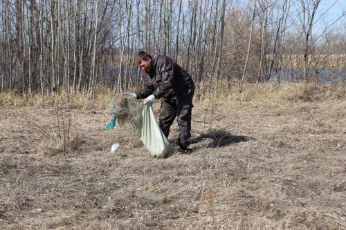Более 15 мешков мусора собрали с территории чистопольского заказника