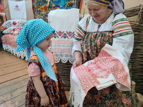 Считалось произведением искусства: юным жителям Чистопольского района рассказали об истории полотенца