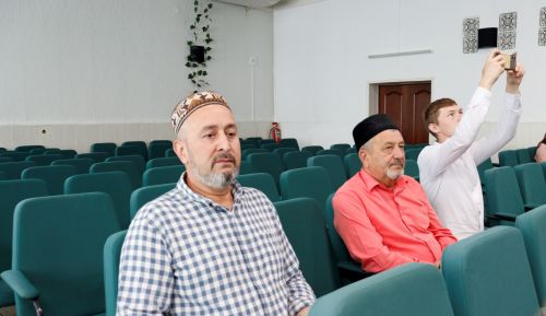 Чистайда милләтара һәм динара мөнәсәбәтләр буенча Совет утырышы узды
