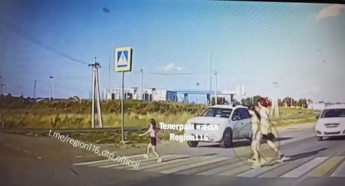 В Альметьевске иномарка на «зебре» сбила 5-летнюю девочку