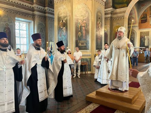В канун Рождества Иоанна Предтечи епископ Пахомий совершил всенощное бдение в чистопольском соборе