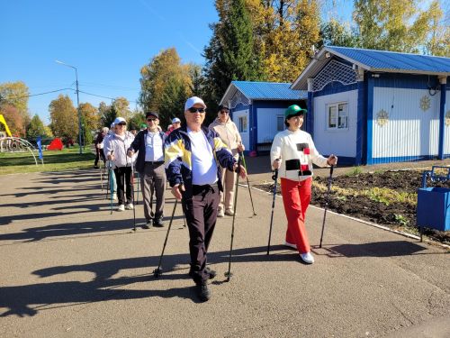 В Чистополе по-спортивному отметили День пожилых людей