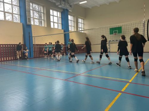 Чистопольские школьники приняли участие в турнире по волейболу
