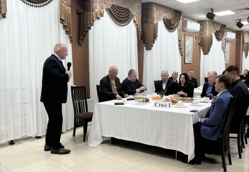 Чистопольские предприниматели и руководители предприятий приняли участие в акции «Елка желаний»
