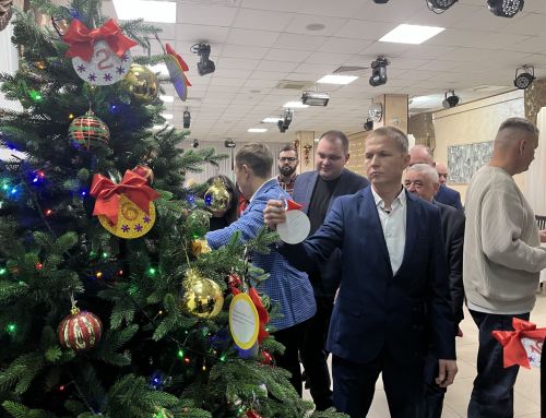 Чистопольские предприниматели и руководители предприятий приняли участие в акции «Елка желаний»