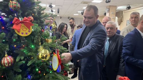 Чистопольские предприниматели и руководители предприятий приняли участие в акции «Елка желаний»