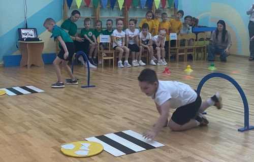 11 детсадов Чистополя приняли участие в спортивном празднике «Спортландия»