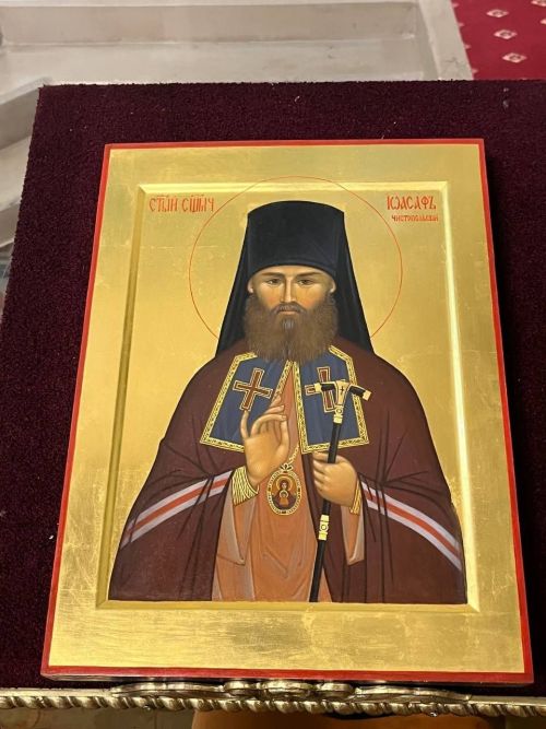 Для Свято-Никольского кафедрального собора Лавры написали иконы священномучеников Иоасафа и Михаила Чистопольских