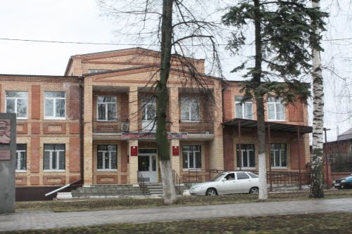 В Чистополе действуют программы по трудоустройству выпускников