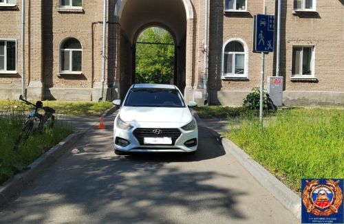 В Казани иномарка сбила юного велосипедиста