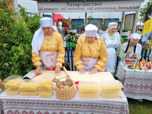 В Чистополе празднуют Сабантуй-2024