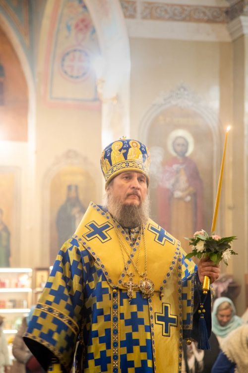 Епископ Пахомий поздравляет с Днём народного единства