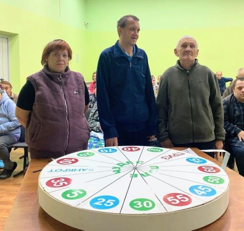 В чистопольском доме-интернате состоялась игра «Поле чудес»