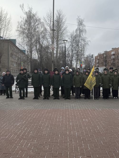 В Чистополе День Героев Отечества отметили митингом у памятника Игорю Груднову