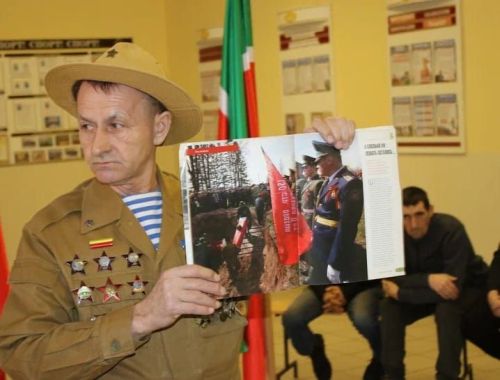 В Чистопольско-Высельской школе прошел «Урок Мужества»