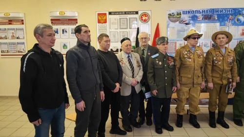 В Чистопольско-Высельской школе прошел «Урок Мужества»