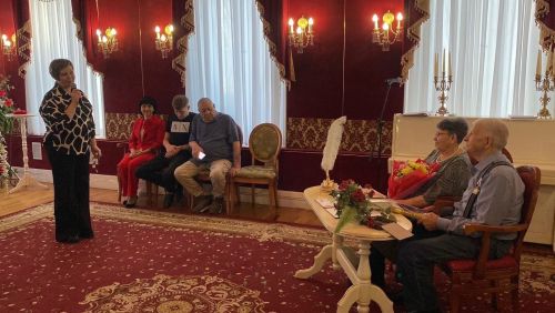 В Чистопольском ЗАГСе супруги Карповы отметили бриллиантовый юбилей