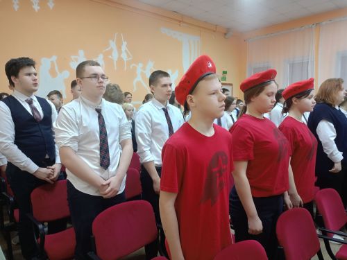 Чистопольские школьники на парламентском уроке по видеосвязи общались с учителем, находящимся в зоне СВО