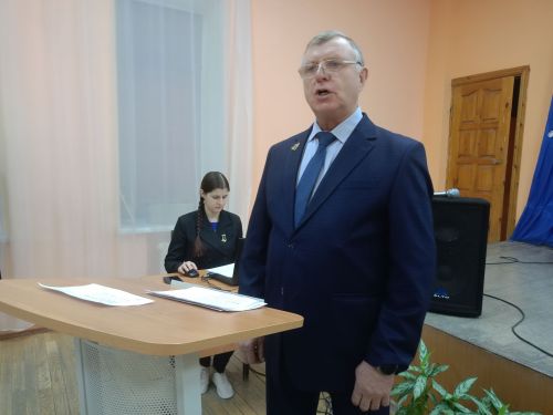 Чистопольские школьники на парламентском уроке по видеосвязи общались с учителем, находящимся в зоне СВО