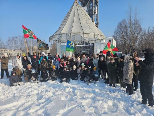 Чистопольские ребята совершили 80 прыжков с парашютом в честь 80-летия Великой Победы