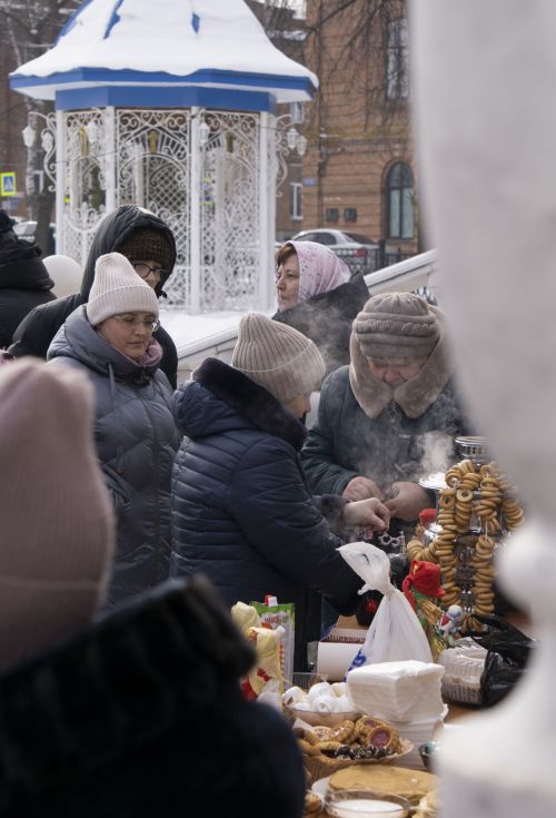 В Чистополе на территории храма «Умиление» для детей организовали праздник с играми и угощениями