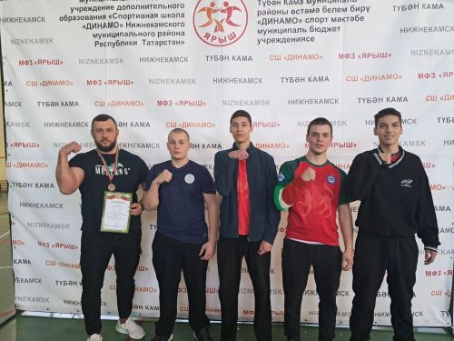 Чистопольские спортсмены заняли призовые места в Первенстве по армрестлингу