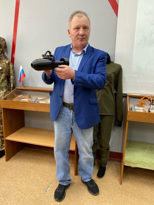 Герои прошлого и настоящего: в чистопольской школе открыли музей воинской славы