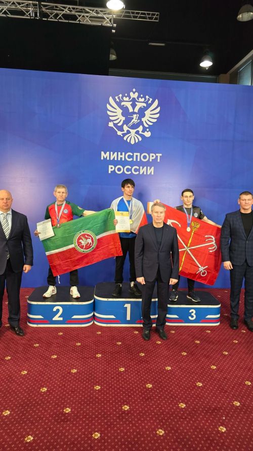 Чемпионат России по армрестлингу: чистопольцы завоевали медали разных достоинств