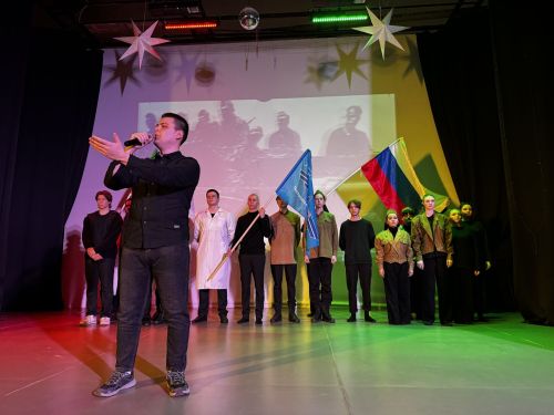 Яркие выступления и патриотический дух: в Чистополе прошел фестиваль «Студенческая весна-2025