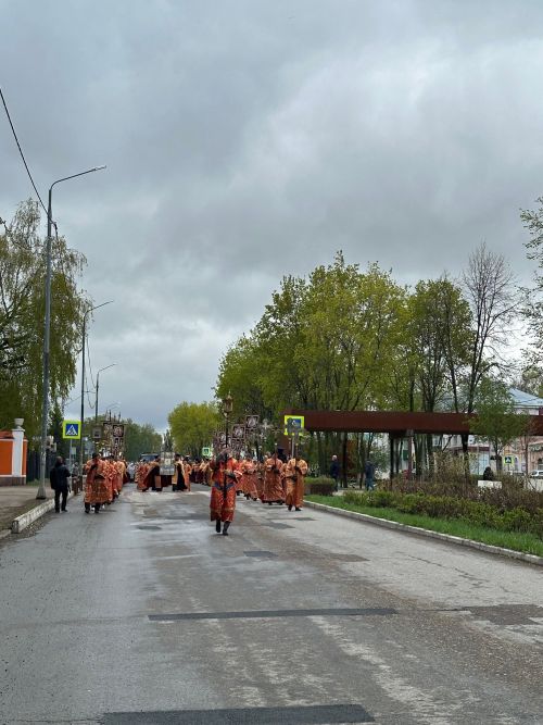 От Казанского храма до Никольского собора: пасхальное шествие в Чистополе