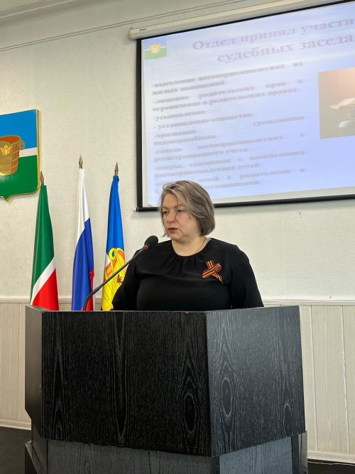 Отчет о работе опеки, успехи АПК и статистика преступлений: о чем говорили на совещании у главы Чистопольского района