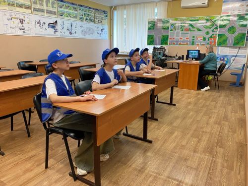 Знания, навыки и творчество: как в Чистополе прошел конкурс «Безопасное колесо»