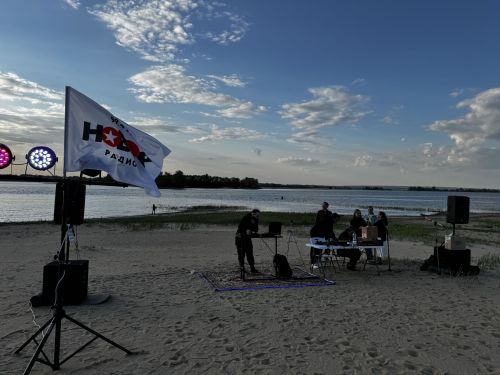 Творческий вечер на «Наречье»: каверы, стихи и море эмоций